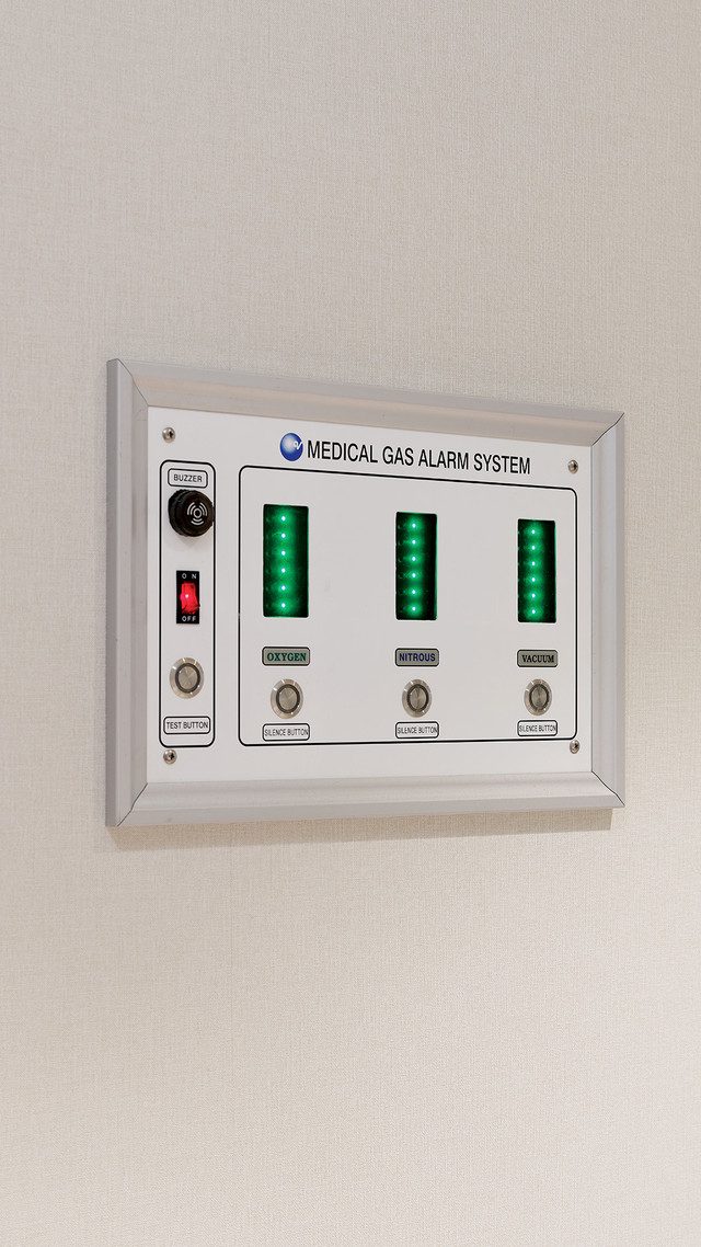 Medical gas alarm device labeled 'MEDICAL GAS ALARM SYSTEM'
