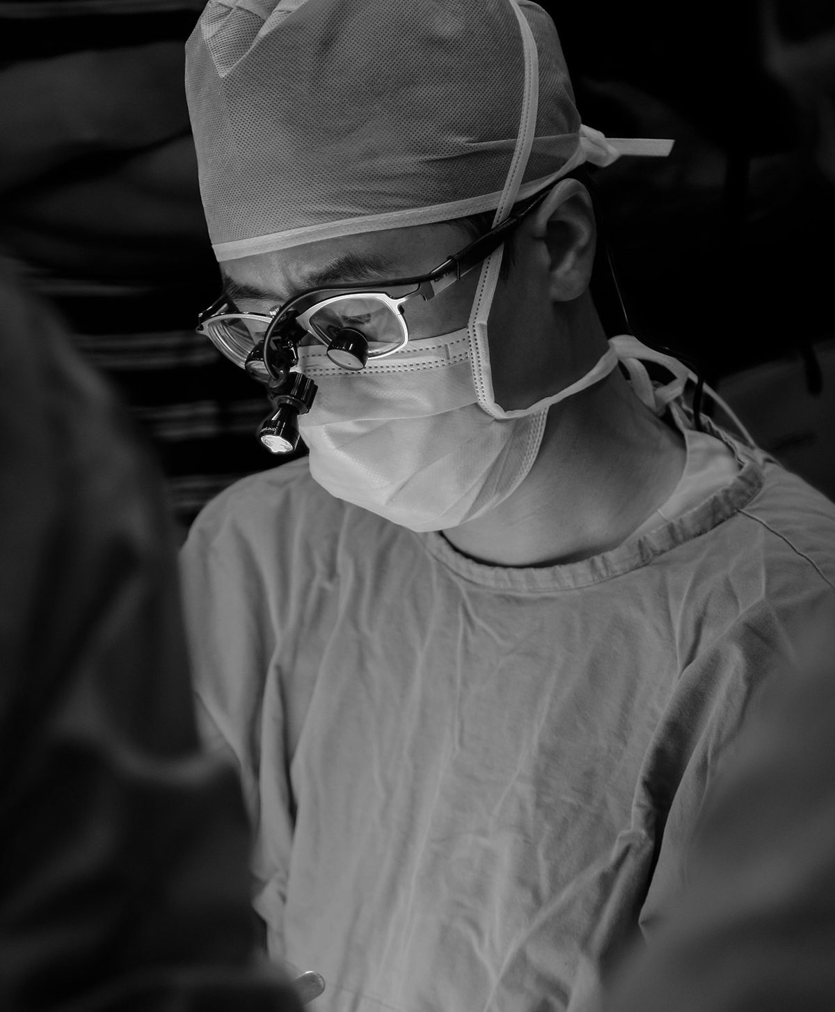 Dr. Kim in surgery